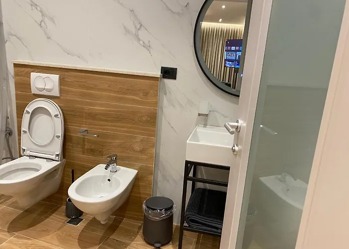 Vila-amo, Suites&rooms In Center Nocleg ze śniadaniem Tirana
