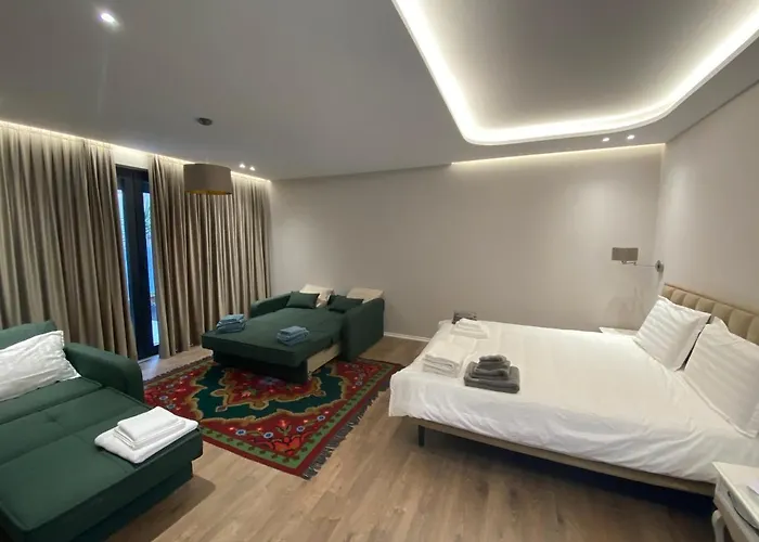 Vila-amo, Suites&rooms In Center טיראנה