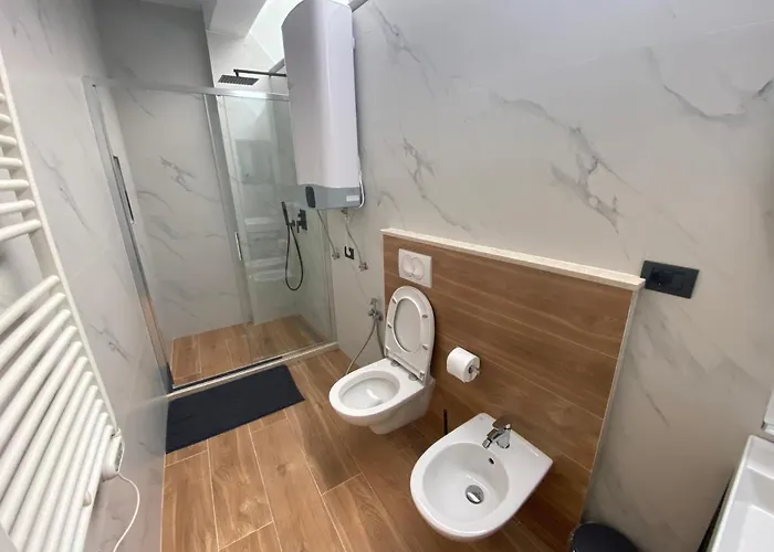 Nocleg ze śniadaniem Vila-amo, Suites&rooms In Center 3*