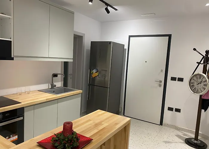 Vila-amo, Suites&rooms In Center טיראנה